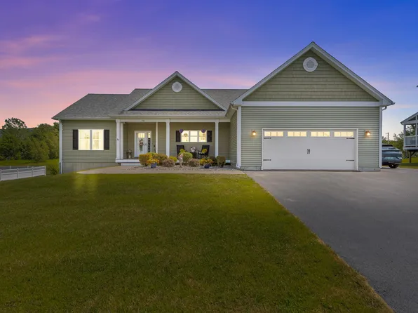 561 Harbor View Drive, St. Albans Town, VT 05478