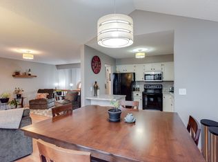 4186 S Meadowlark Rd, Eagan, MN 55122