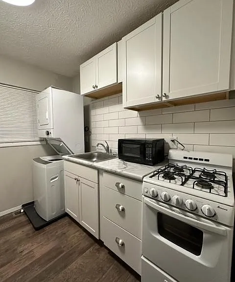 630 S 15th St #2 — Photo 6