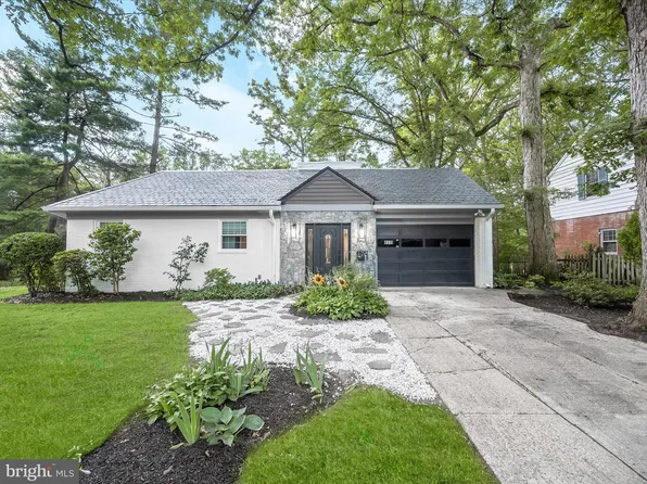 4119 Woodberry St, Hyattsville, MD 20782