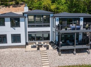 21 Longview Cir, Lake Ozark, MO 65049