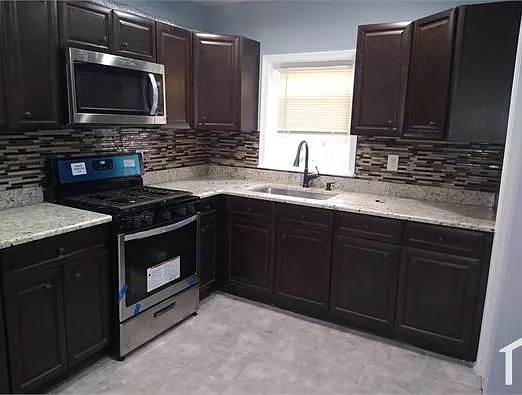 2811 Chalmers Ave — Photo 1