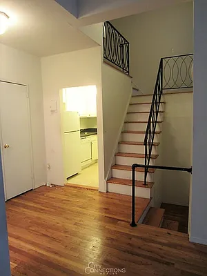 Rented by City Connections Realty | media 19