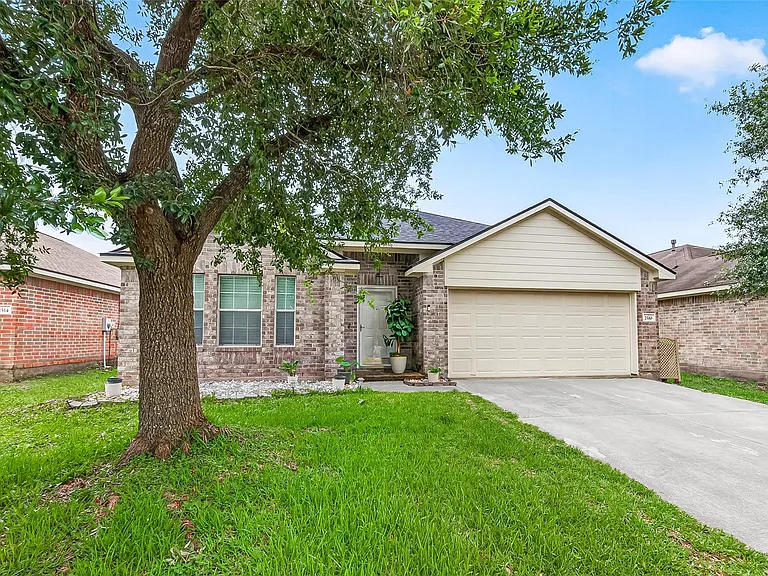 2510 Fox Water Dr — Photo 2