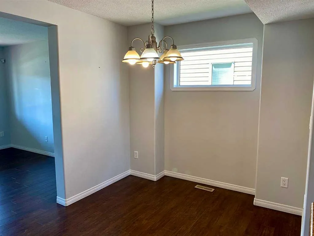 4 bed, 3.5 bath, 1244 sqft, $2,250 — Photo 4