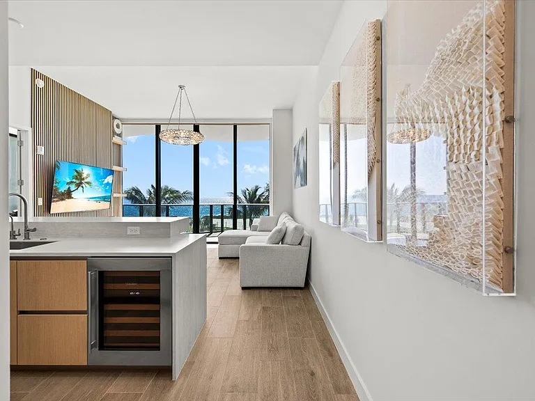 900 N Ocean Blvd #305 — Photo 10