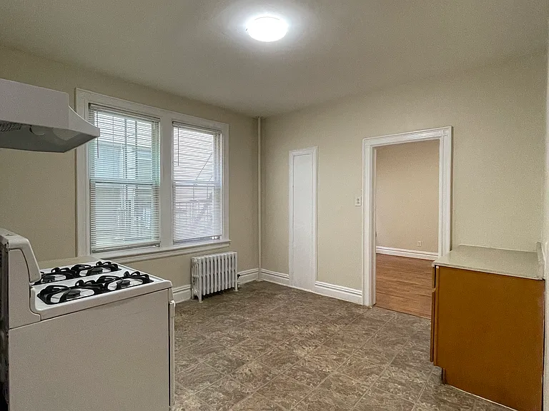 17 Van Nostrand Ave #3 — Photo 5