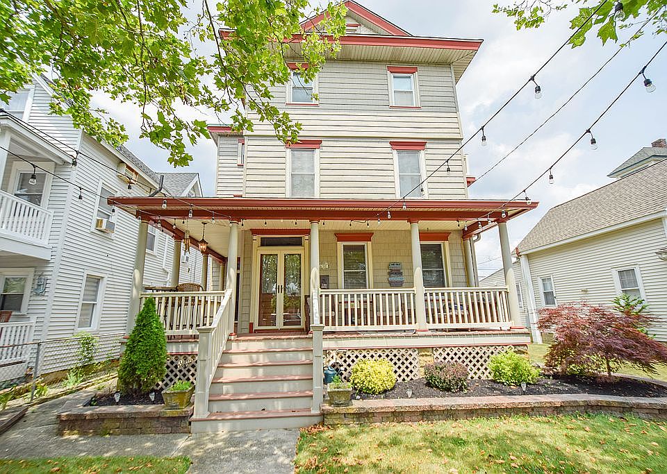 1st image of 632 Central Ave