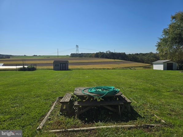 977 Dry Wells Rd, Quarryville, PA 17566
