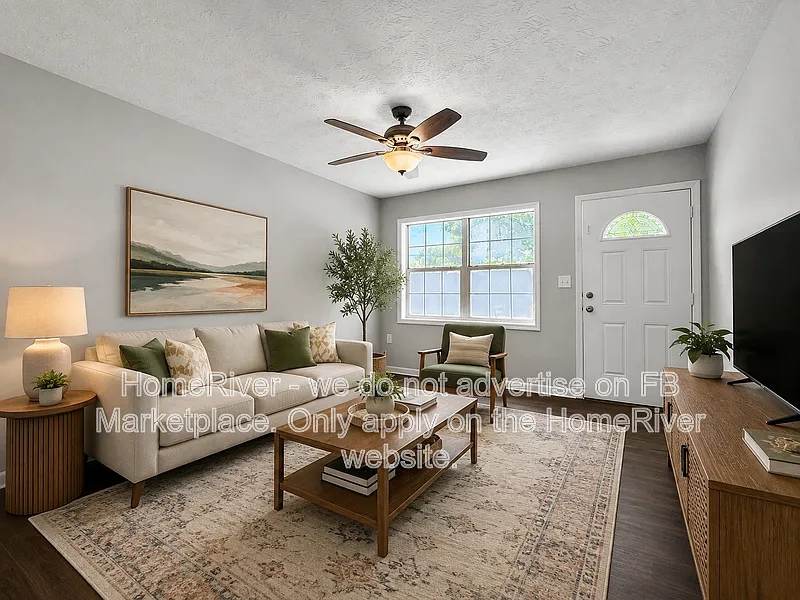 4 bed, 2.5 bath, 1668 sqft, $2,445 — Photo 3