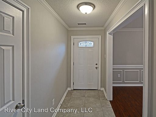 2nd image of 4322 Valley Glynn Dr