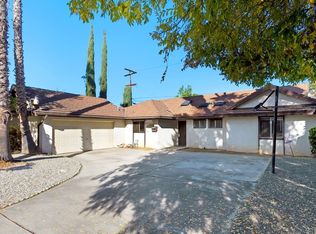 133 E Broadbent Dr, Riverside, CA 92507