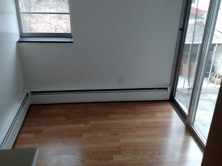 274 S Allen St #TOP — Photo 3