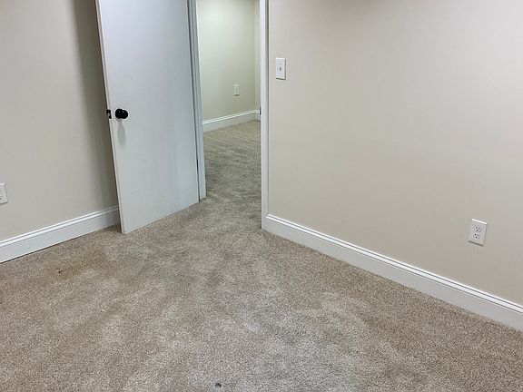 3rd image of 4814 Arabia Ave