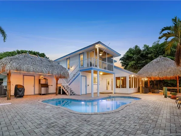 1359 SW Dyer Point Rd, Palm City, FL 34990