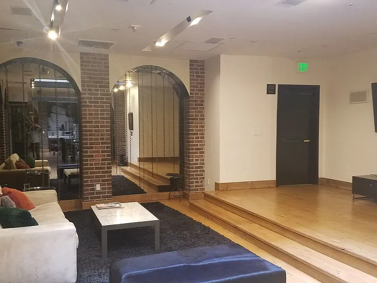 460 S Spring St #101 — Photo 45