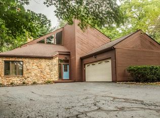 4109 Idlebrook Dr, Akron, OH 44333