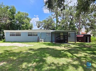 37826 Daughtery Rd, Zephyrhills, FL 33541