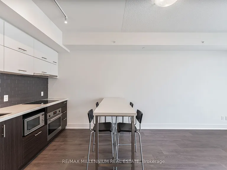 8081 Birchmount Rd E #917 — Photo 14
