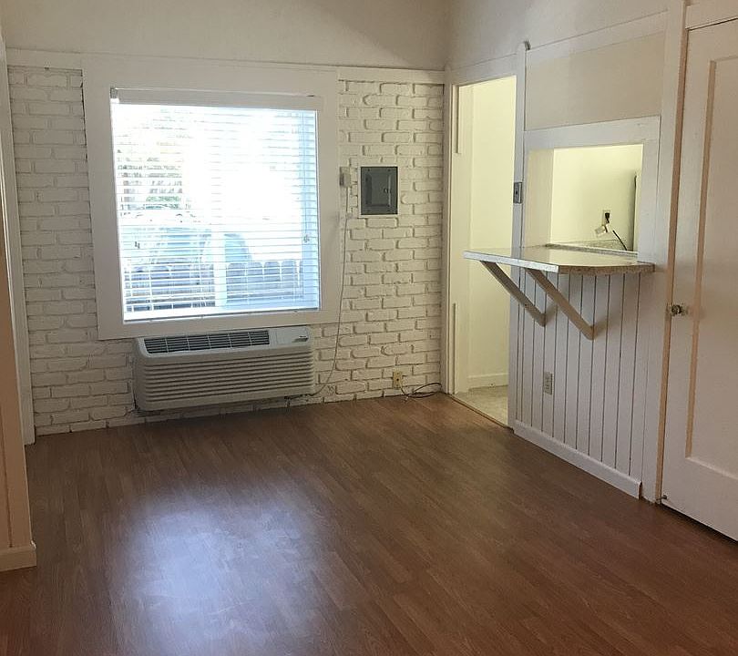 1st image of 1416 Q St APT 09