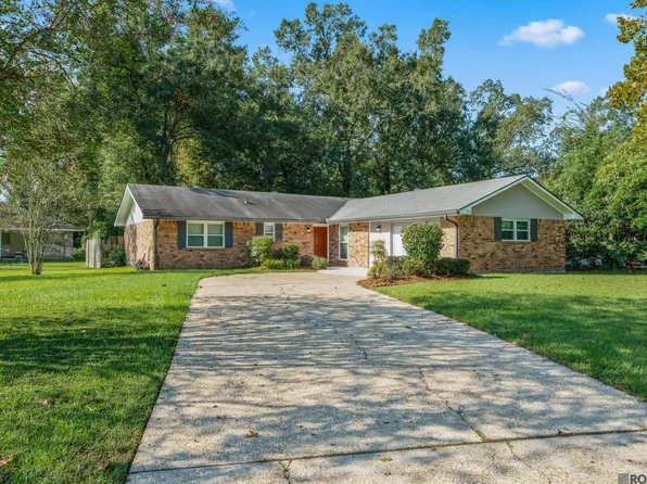 1314 Jason Dr, Denham Springs, LA 70726