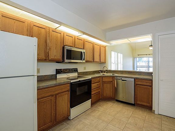 Kitchen with eat-in counter.
