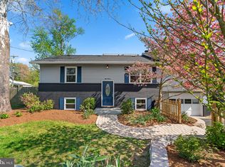 813 Hillside Ave, Edgewater, MD 21037