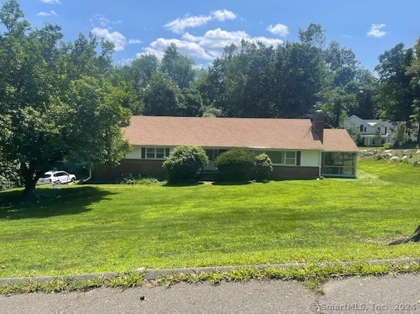 31 Gray Farms Road, Stamford, CT 06905