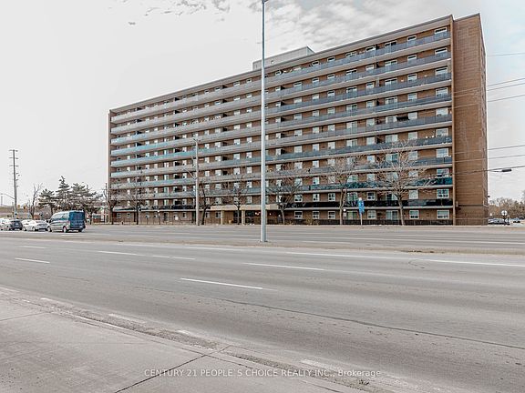 3rd image of 3533 Derry Rd E #801