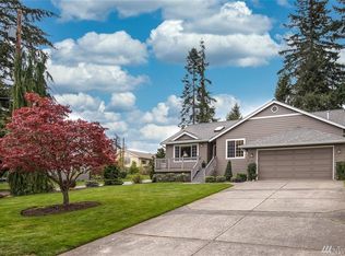 2014 Whatcom St, Bellingham, WA 98229