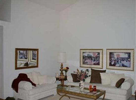 3 LIVING ROOM