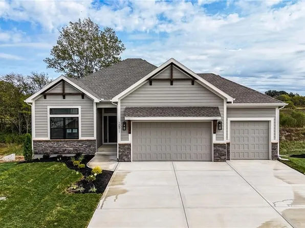 10511 N Liberty St, Kansas City, MO 64155