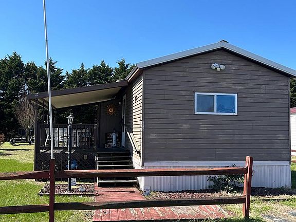 5th image of 34984 Sea Waye Ln