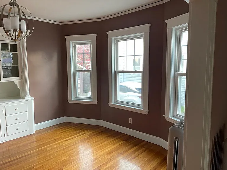 89 Grafton St — Photo 8
