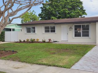 10472 SW 46th St, Miami, FL 33165