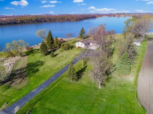 19447 County Road 1, Morris, MN 56267