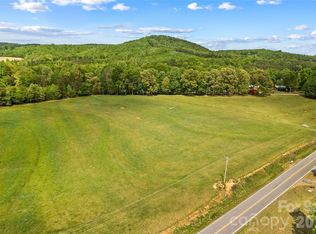 562 Mountain View Rd, Statesville, NC 28625