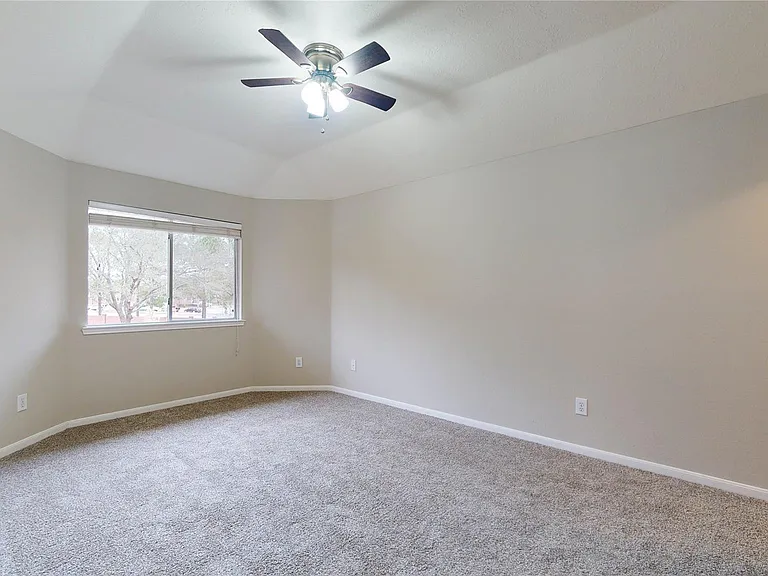 20802 Newbury Park Dr — Photo 39