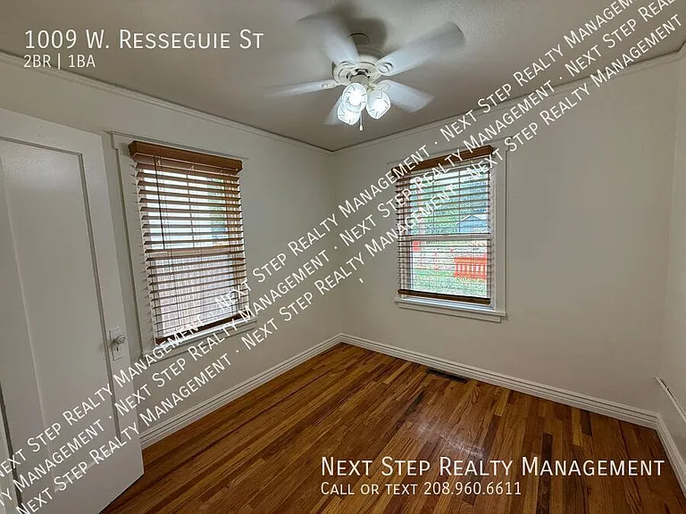 1009 W Resseguie St — Photo 7