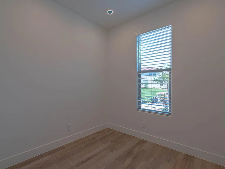 795 N Via Modelo Cir — Photo 16