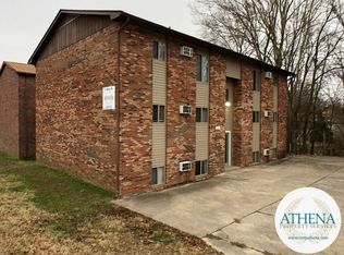 7 Village Drive, Cape Girardeau, MO 63701