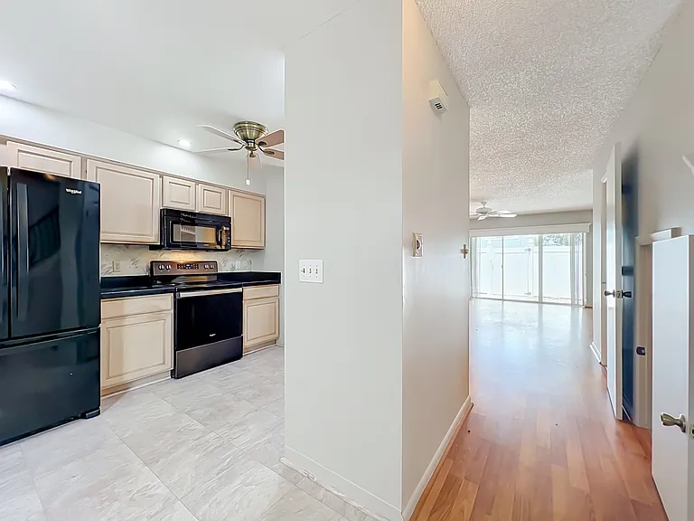 4931R Walden Cir #55 — Photo 14