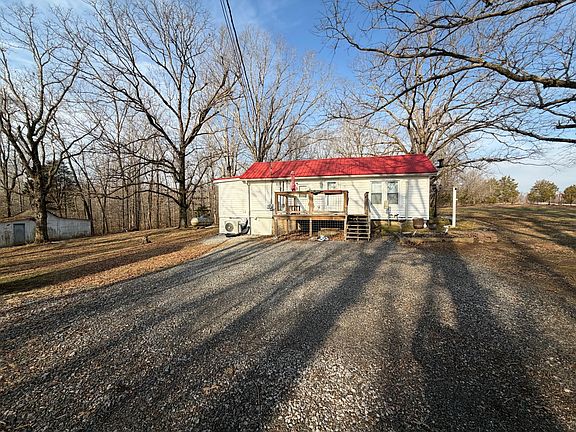 2nd image of 210 Reynolds Rd