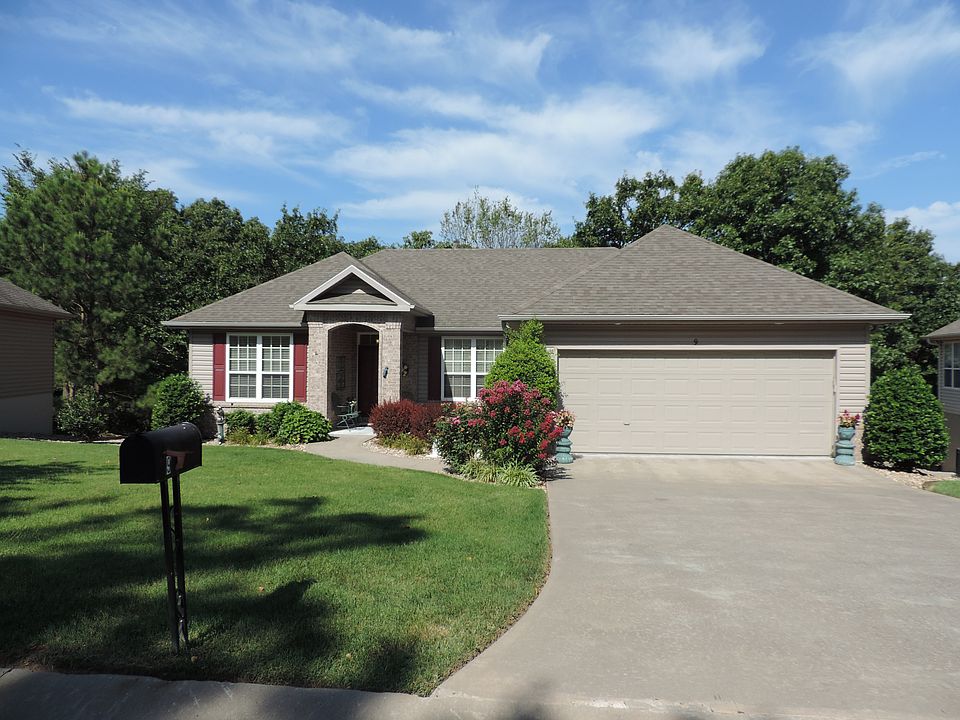 1st image of 9 Glenbrook Ln
