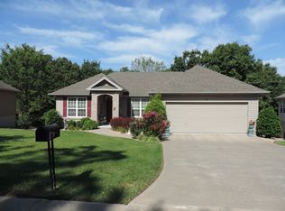 9 Glenbrook Ln, Bella Vista, AR 72715