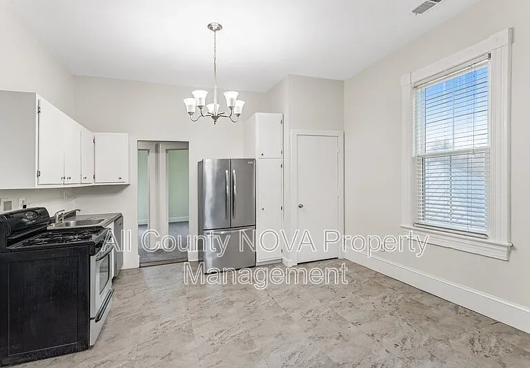 8753 Signal Hill Rd #4 — Photo 9