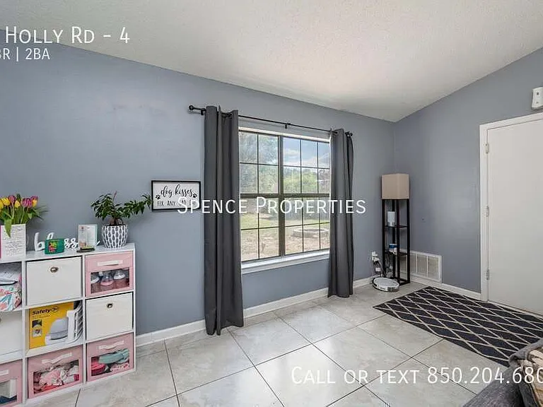 4 Holly Rd #4 — Photo 18