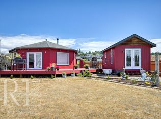 37831 Bay St NE, Hansville, WA 98340