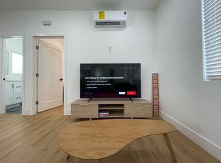 1210 E Avalon Ave #2, Santa Ana, CA 92705