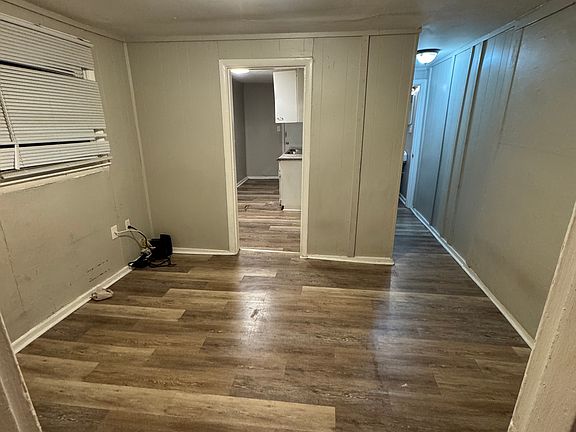 3rd image of 530 Michigan St #2 & 3